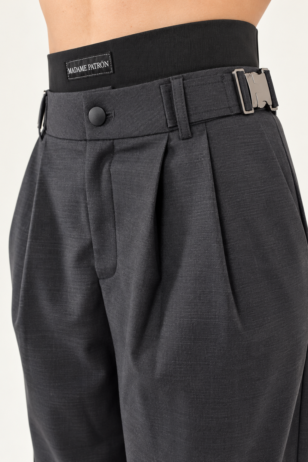 The Off-Duty Wide-Leg Trouser